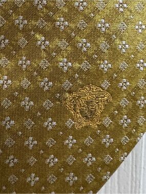 Vintage Rare Versace Gold Silk Tie Medusa Logo Made In Italy